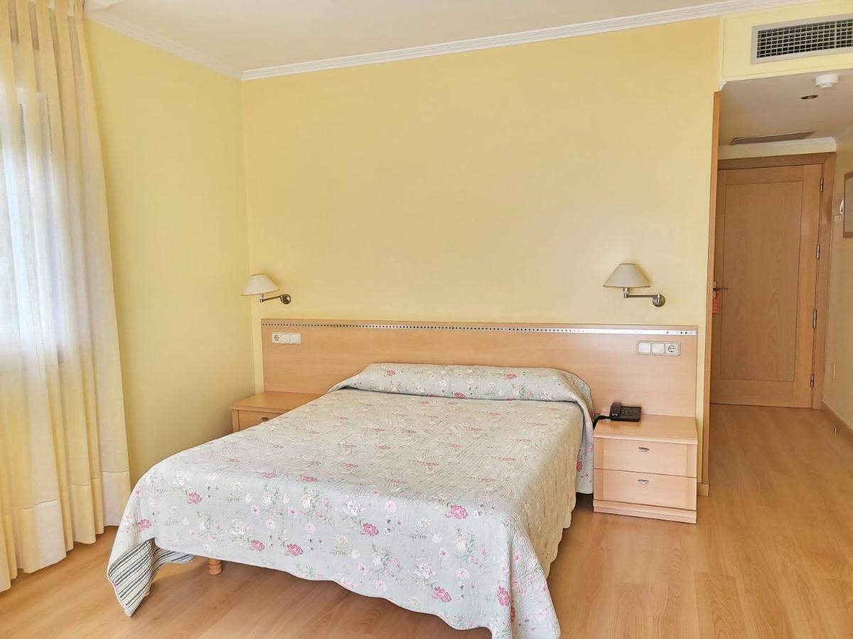 Hotel Villa Juanita 오그로브 외부 사진