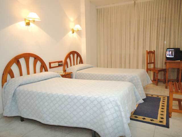 Hotel Villa Juanita 오그로브 외부 사진