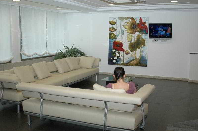 Hotel Villa Juanita 오그로브 외부 사진